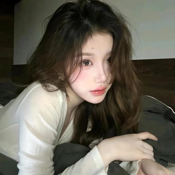 Chinatown Singapore streets at night near hotels and heritage buildings